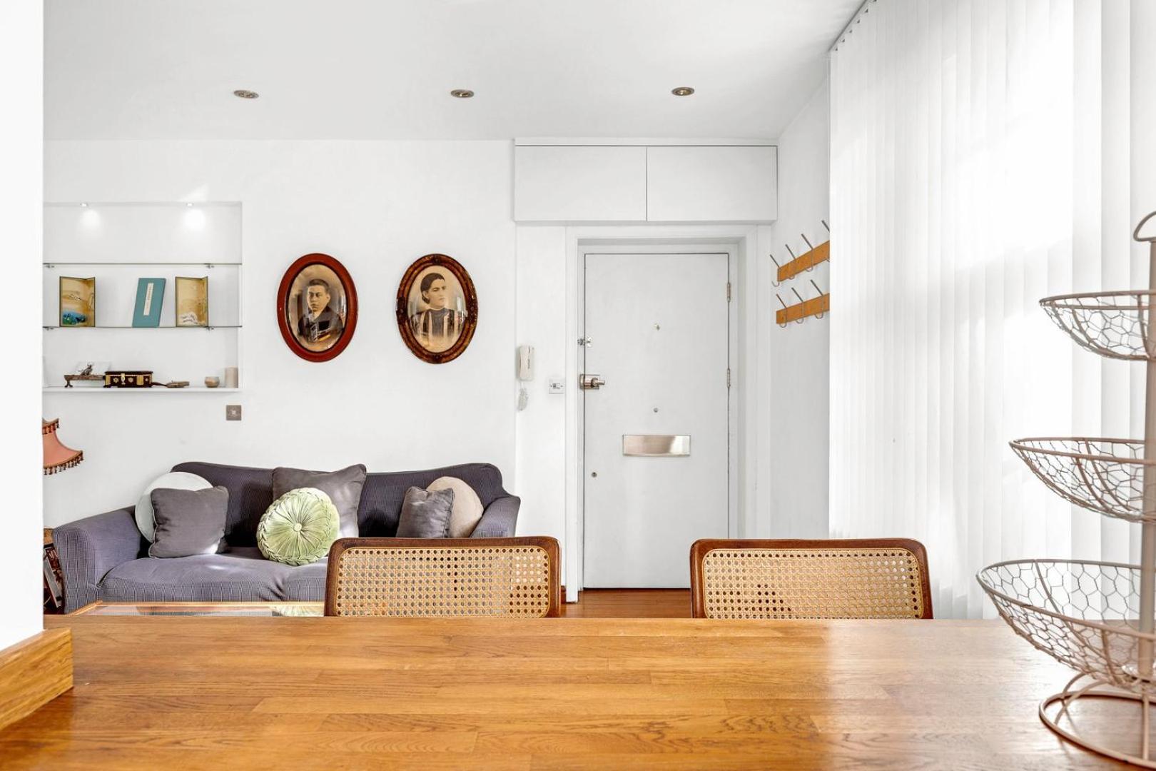 Apartment Lovely 1 Bed With Garden