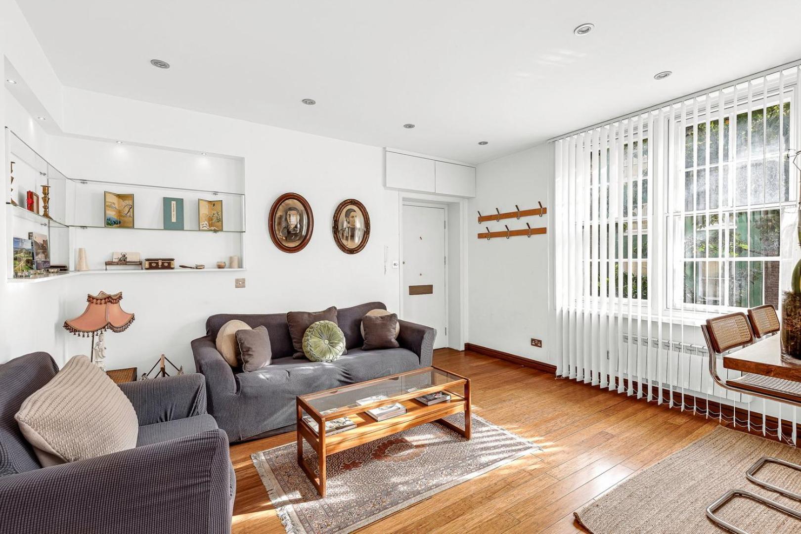 Lovely 1 Bed With Garden Appartamento
